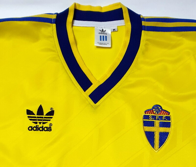 Retro Sweden Home 1988 Football Shirt Soccer Jersey Vintage